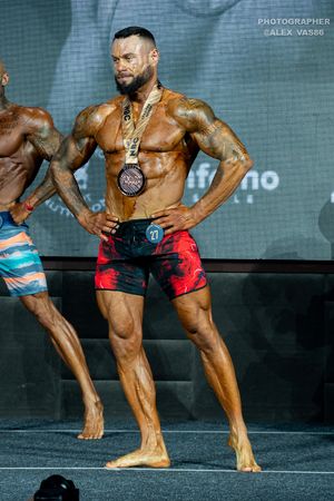 MEN'S PHYSIQUE 179